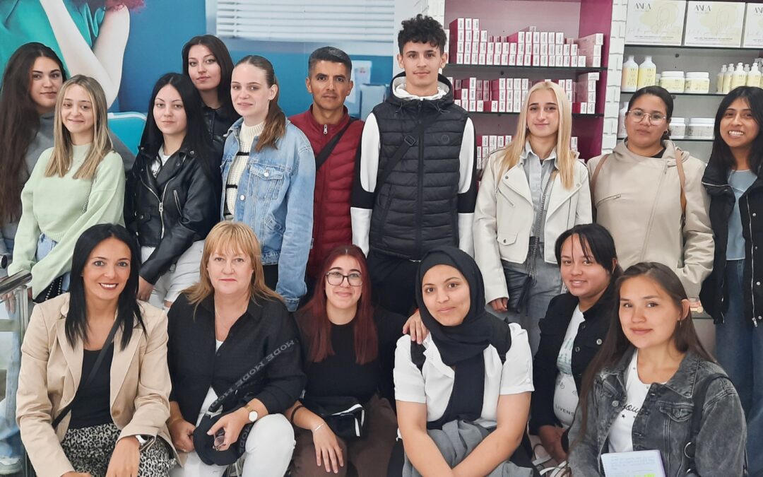 Visitamos comerciales de peluquería